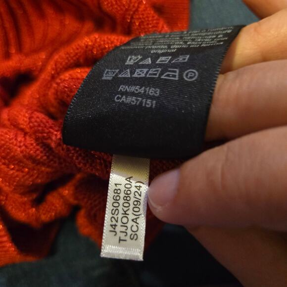 Tommy Hilfiger Red Metallic Ribbed Knit Sweater Size M - Picture 4 of 7